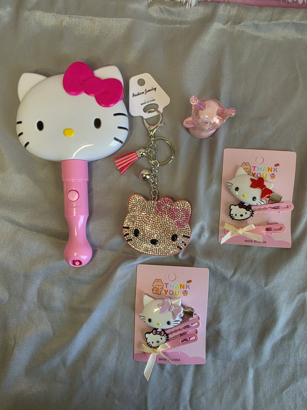 Ultimate Sanrio Hello Kitty Luxury Gift Bundle - LED Mirror, Rhinestone Keychain